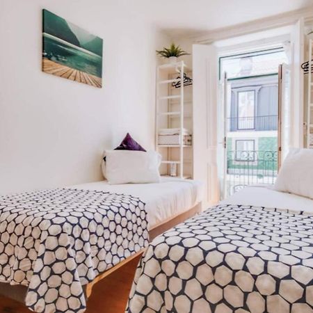 3 Bedroom Apartment In Baixa With River View ลิสบอน ภายนอก รูปภาพ