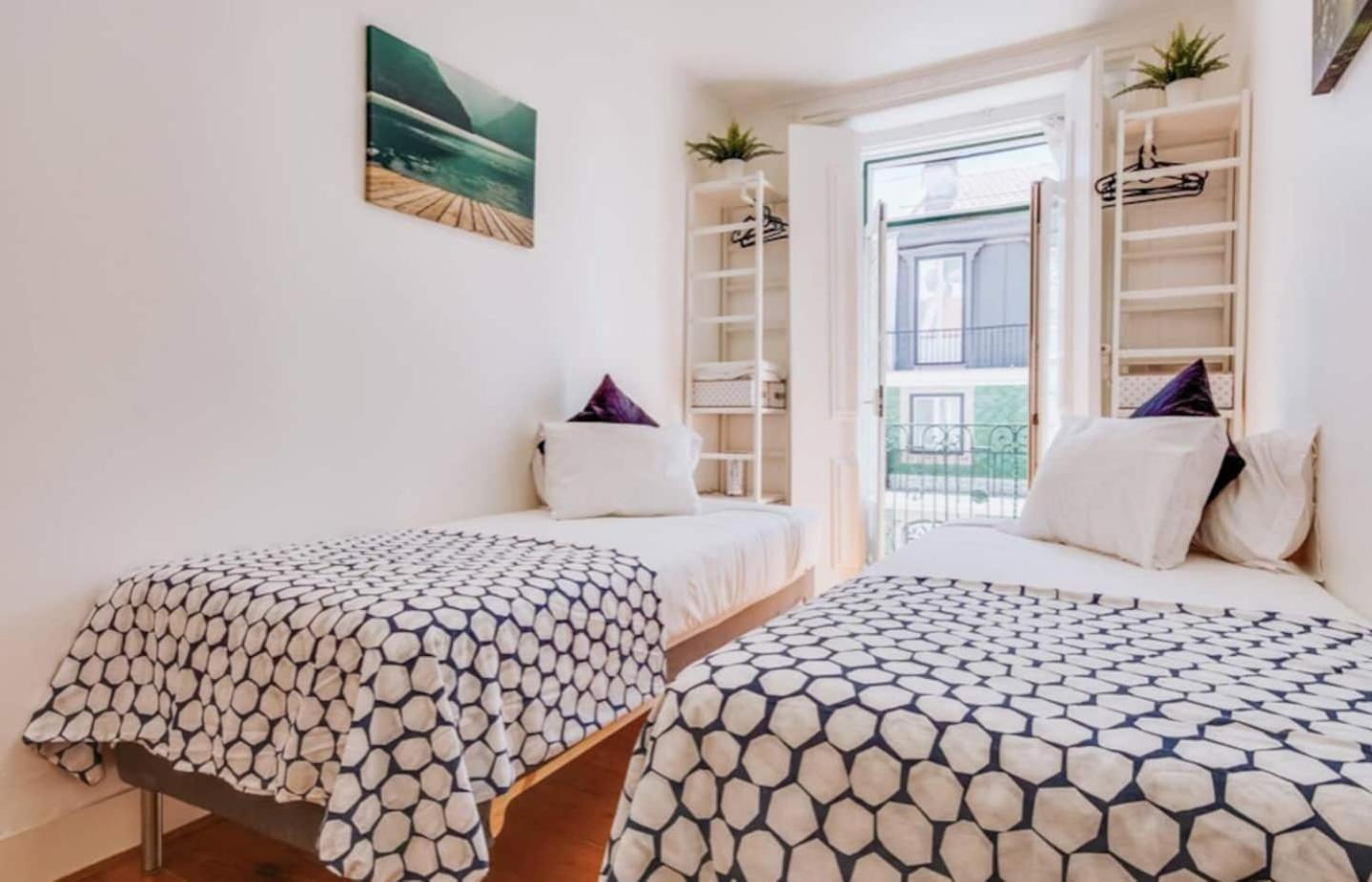 3 Bedroom Apartment In Baixa With River View ลิสบอน ภายนอก รูปภาพ