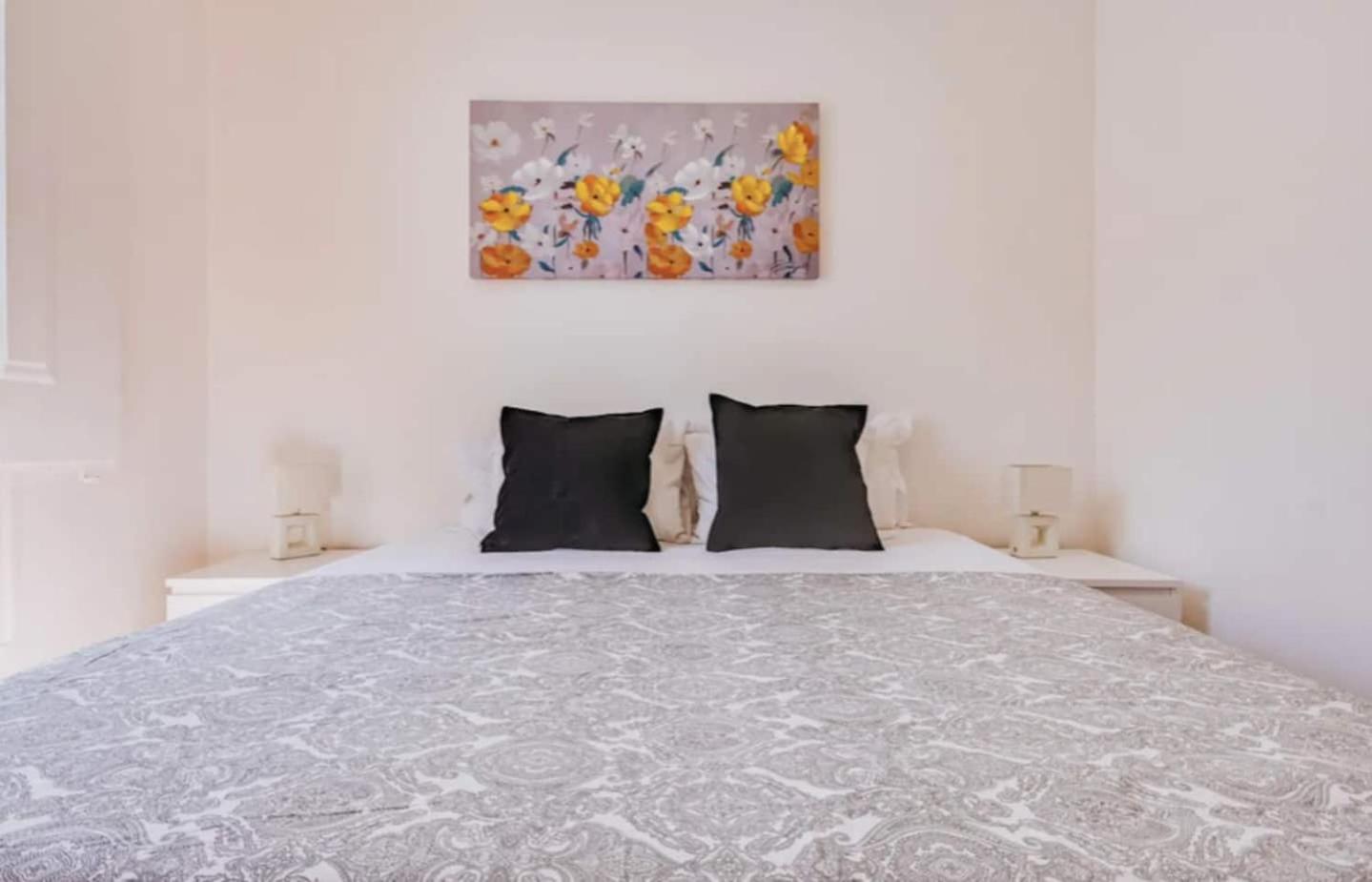 3 Bedroom Apartment In Baixa With River View ลิสบอน ภายนอก รูปภาพ
